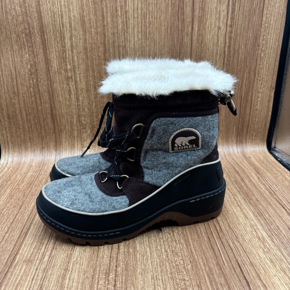 Sorel Tivoli III Women’s Size 7.5 boots - READ - Picture 4 of 10